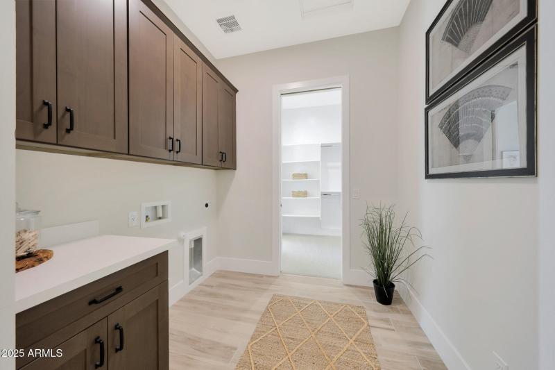 31.2 Laundry Room B4-5