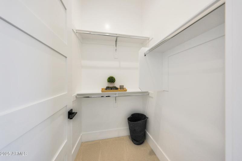 38 Bedroom 3 Closet B7-7