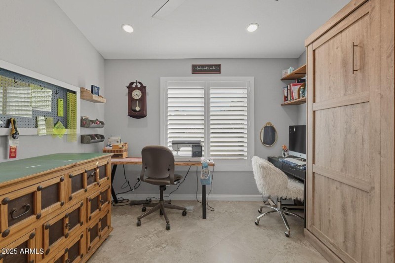 Office/Guest bedroom