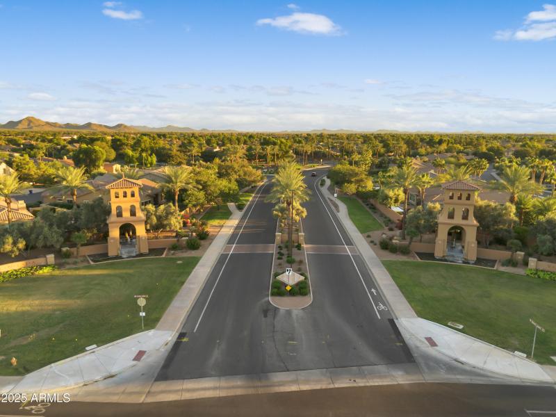 003_145-print-dji_0980_370