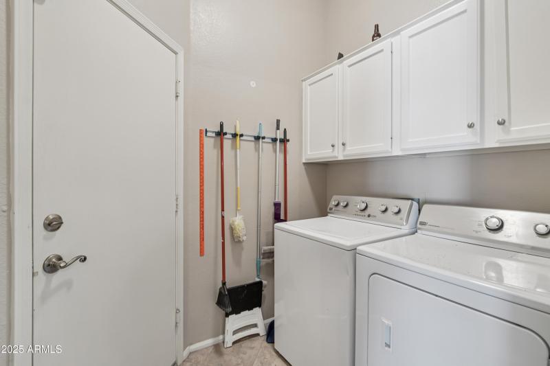 20-print-W Laurelwood Ln-S0810-020