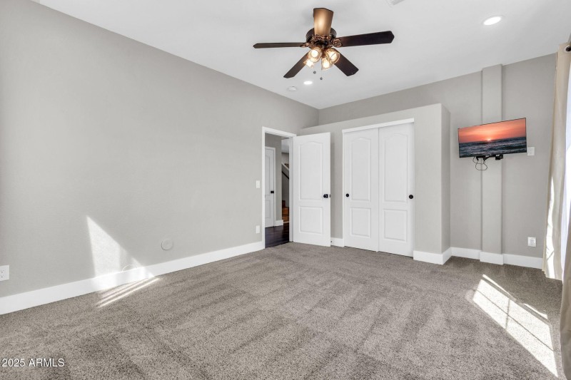 4900 S Springs Dr-34