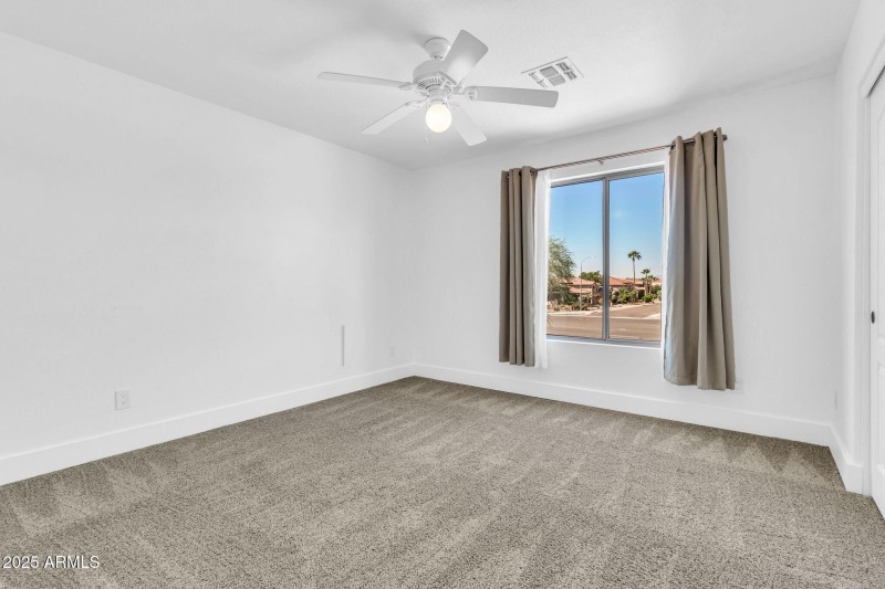 4900 S Springs Dr-37