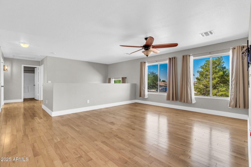 4900 S Springs Dr-44