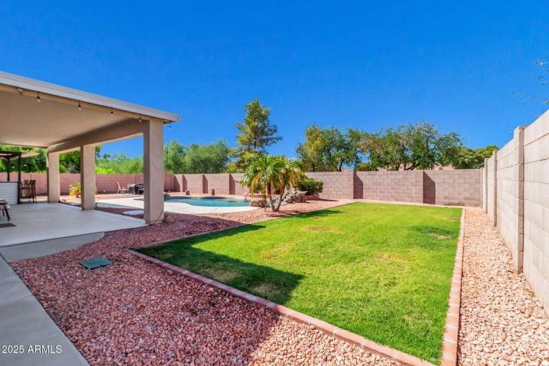 4900 S Springs Dr-55