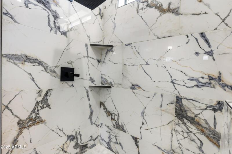 43-web-or-mls-415 S Robert Rd Tempe, AZ