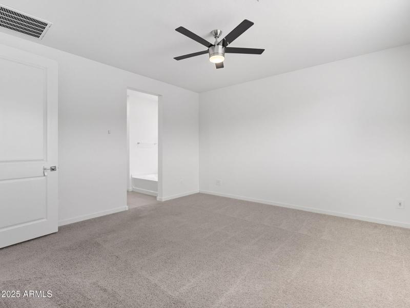 21-web-or-mls-Bee-21