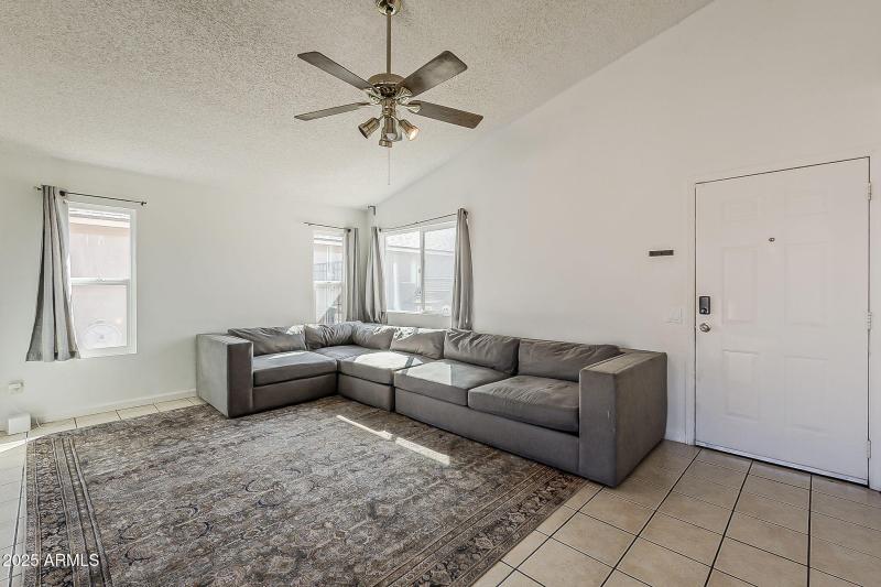 10-web-or-mls-Northview-10