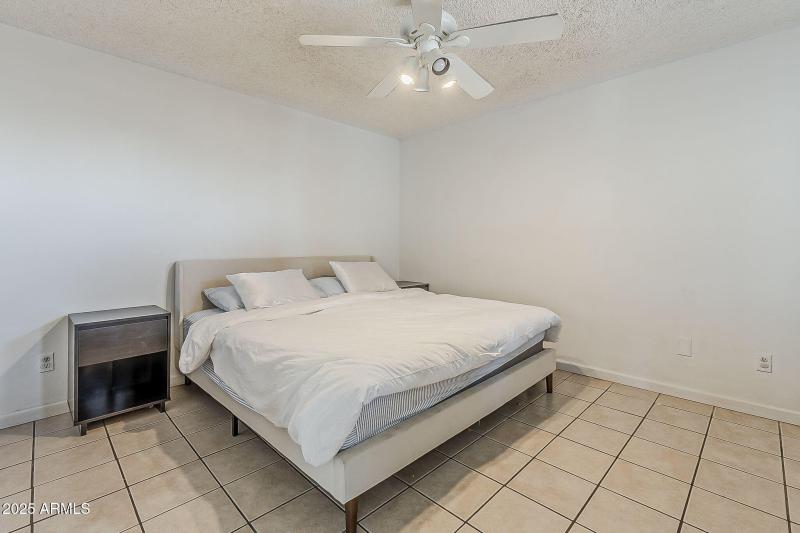 26-web-or-mls-Northview-26