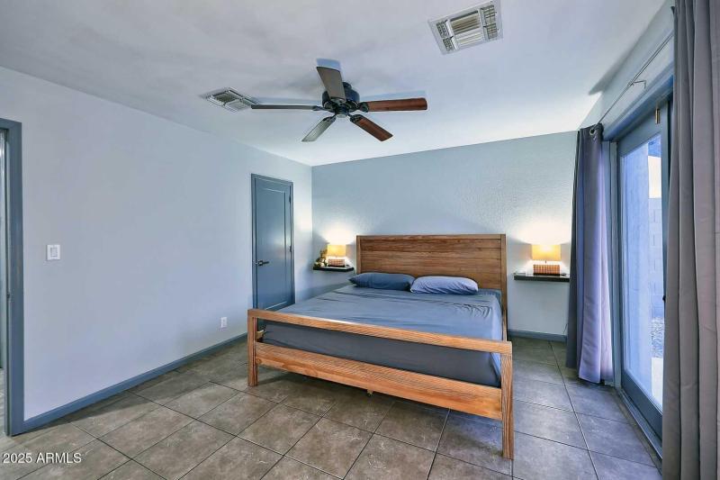 Night-Primary Bedroom2