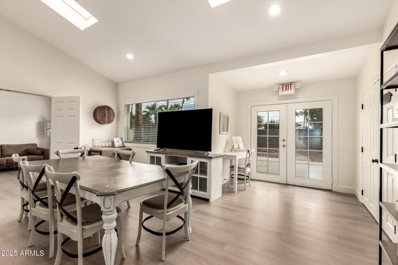 14 - Bloomfield 5529