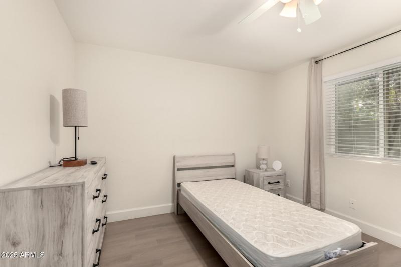 32 - Bloomfield 5529