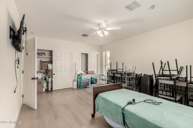 43 - Bloomfield 5529