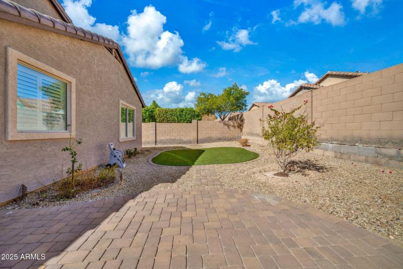 23624 W Harrison Dr-31