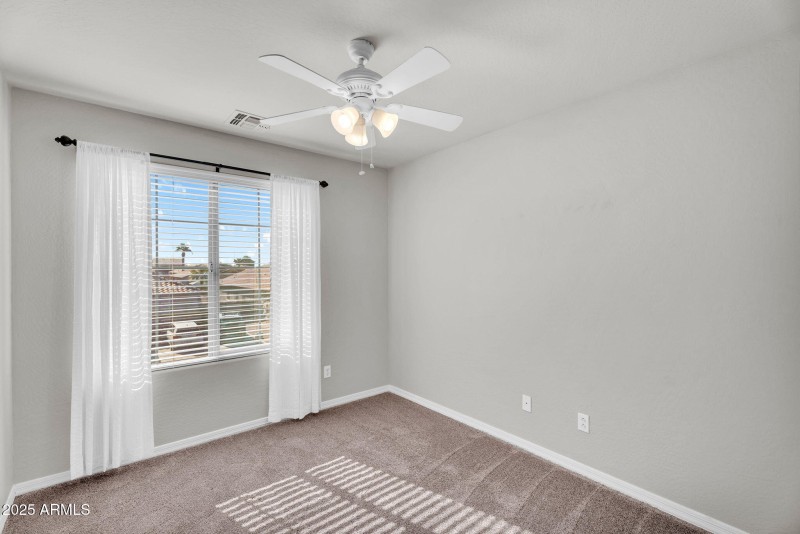 28-web-or-mls-11106 E Serafina Ave-30