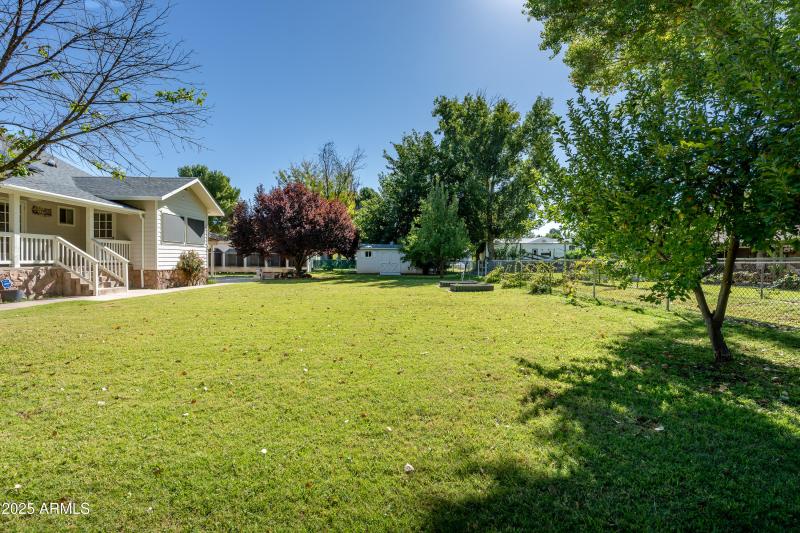 297 E Parade Ground Cir Camp Verde AZ-40