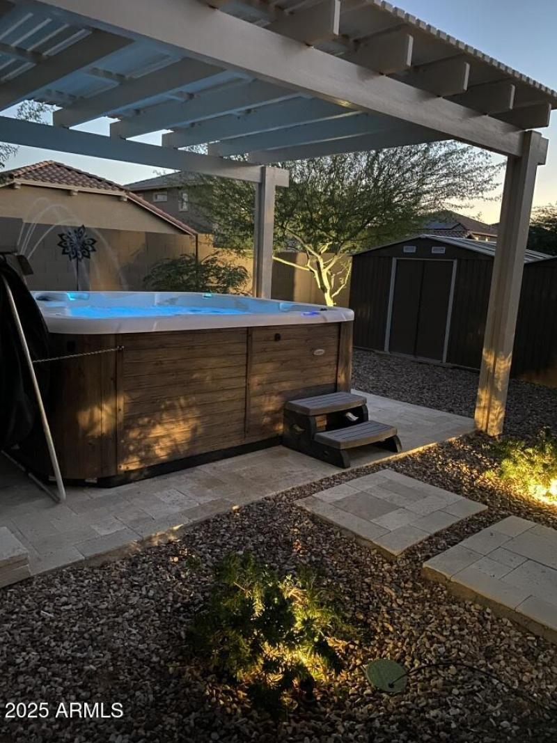 cc42381b-7ca1-42a2-91d9-943d3f0c17b4