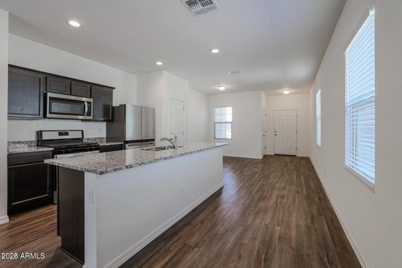 20220420232549451786000000-o