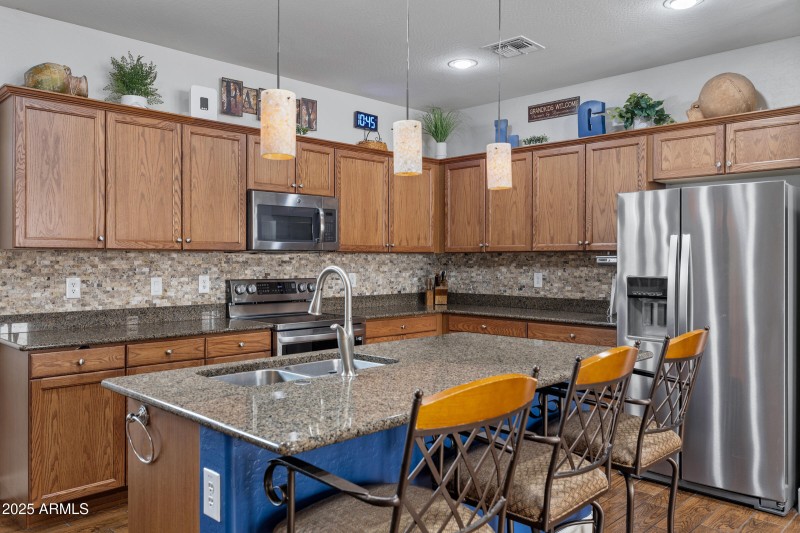 3478 E Constitution Dr-12