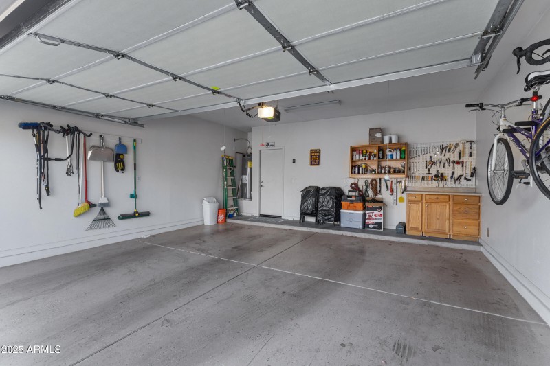 3478 E Constitution Dr-32