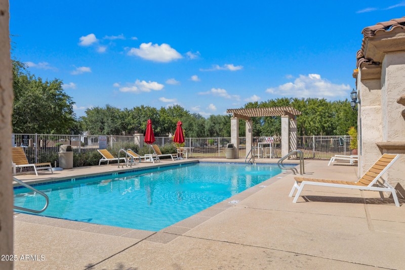 3478 E Constitution Dr-44