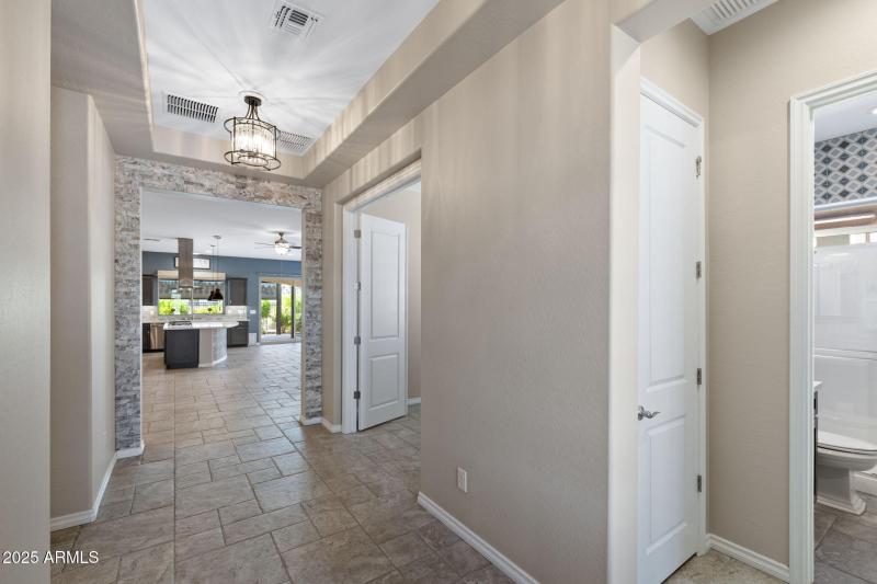 004__35532 N Sunset Trail