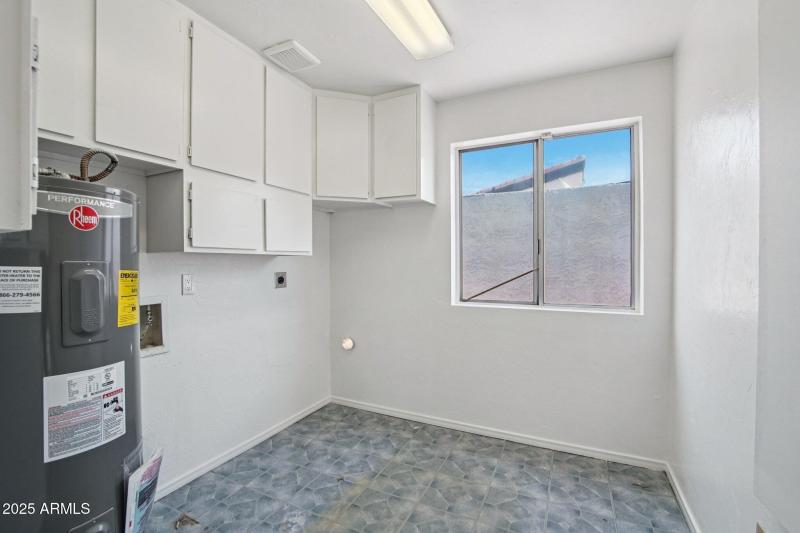 29-web-or-mls-S River Dr-S0910-029