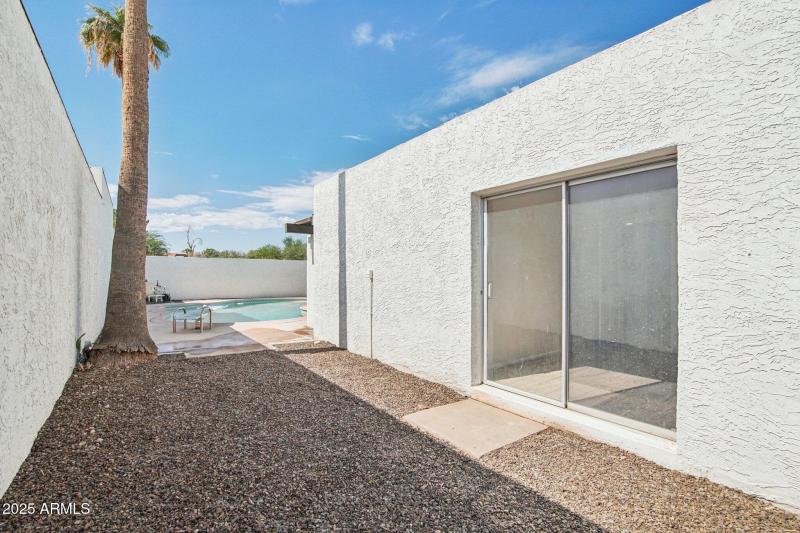 36-web-or-mls-S River Dr-S0910-036