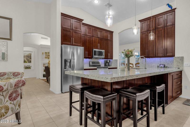 20220408141518458766000000-o