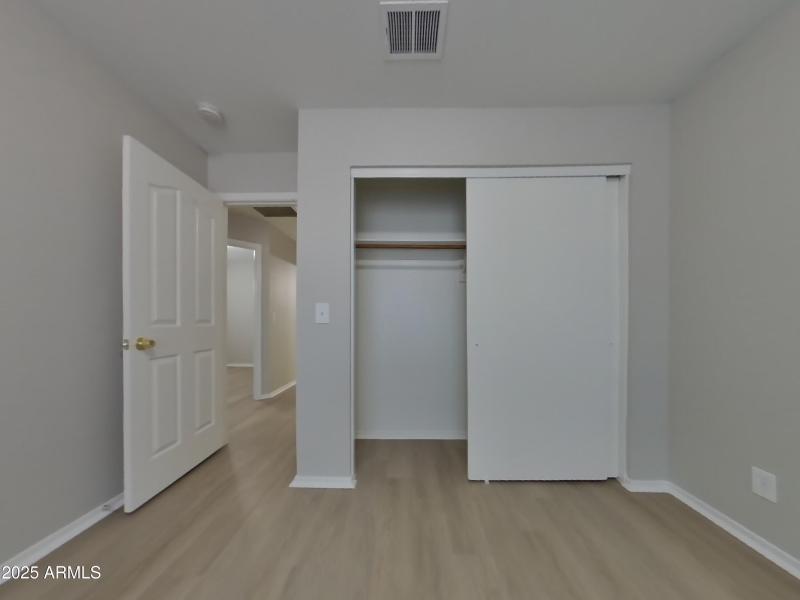 12_pc_TSI4Zr3tNq_FWj9rpkQS9_layout_0