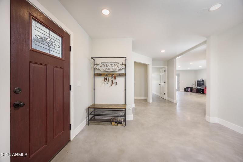 1302-coyotetrail_mls-3