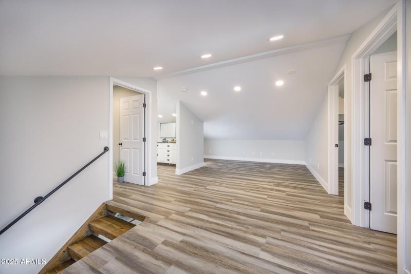 1302-coyotetrail_mls-6