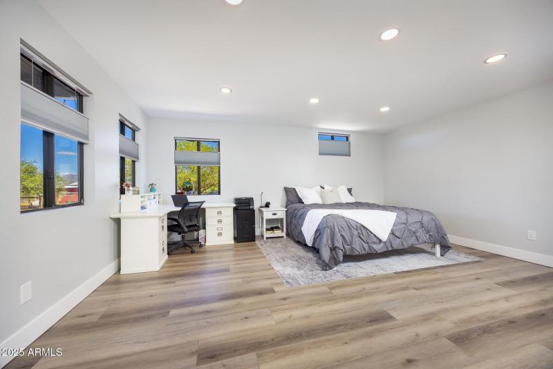 1302-coyotetrail_mls-12