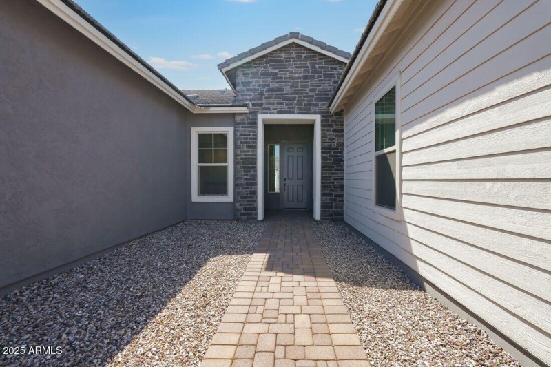 hj-az-phoenix-aloravita-south-summit-pal