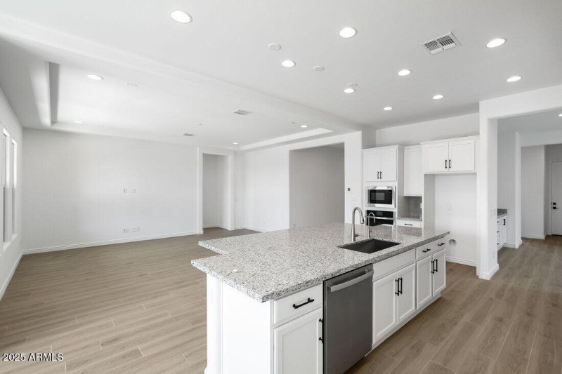 hj-az-phoenix-aloravita-south-summit-pal