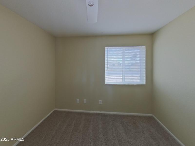 11_pc_V7n7opGIWZ_DUQ8L5GD5N_layout_1