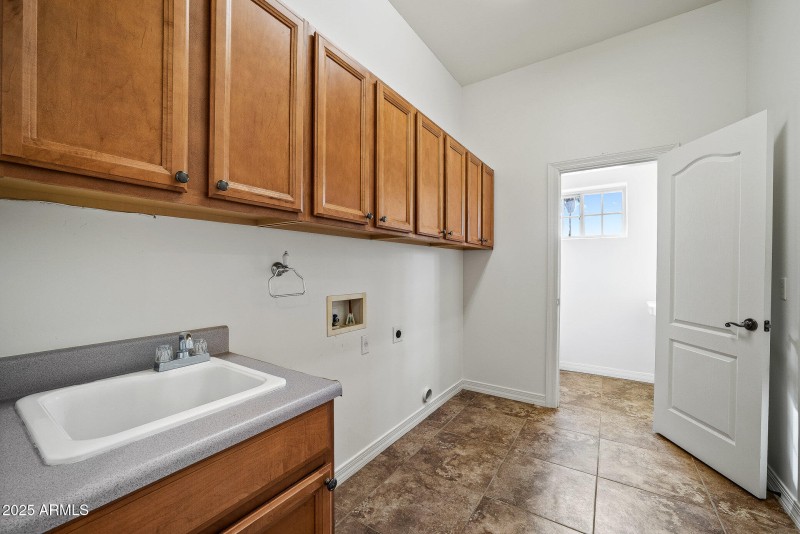 009_south_183rd_place-18_313