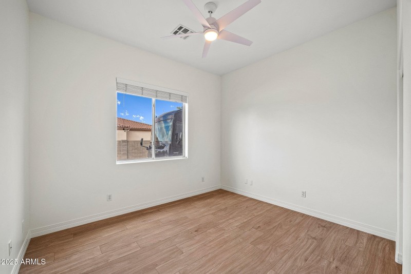 017_south_183rd_place-31_409