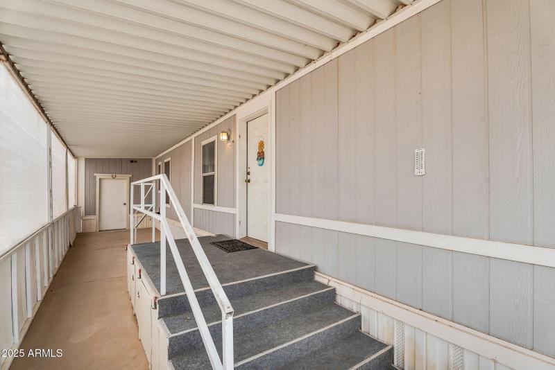 24-web-or-mls-747 Germann rd 109-6