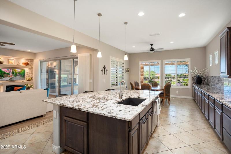 16-26534 W Abraham Ln