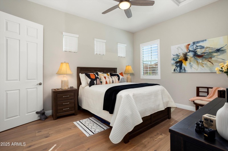 36-26534 W Abraham Ln