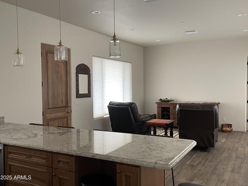 5D28FD91-F622-40E2-AC94-EDE5E1113DBB