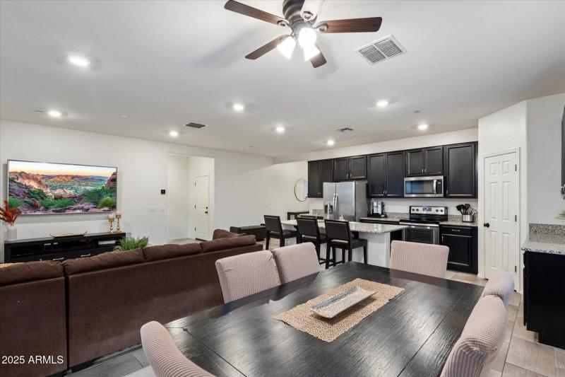 13-Everyday ease comes together