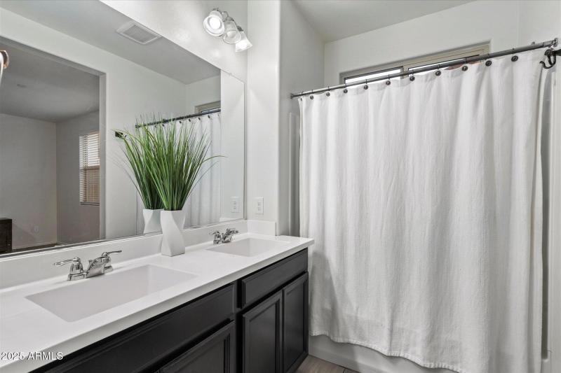 20-Primary Bathroom -2