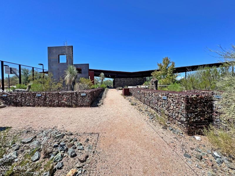 George Cavalliere Park, Alt View