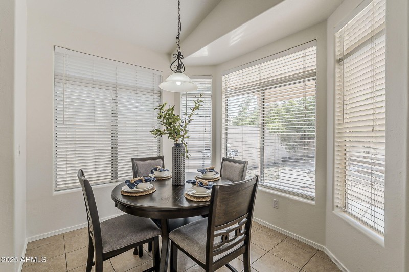 23-web-or-mls-Erie-22