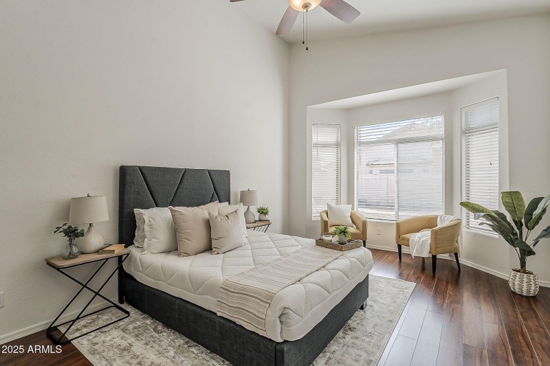 26-web-or-mls-Erie-25