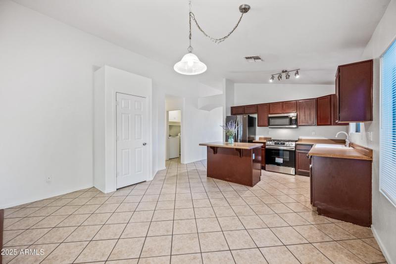 13-16223WPAPL-ocupix