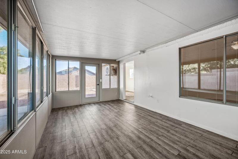 23-16223WPAPL-ocupix