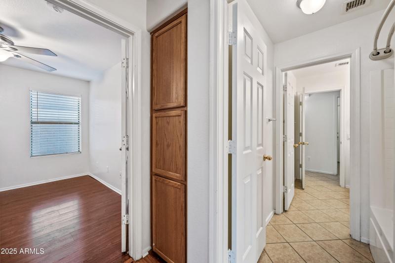 38-16223WPAPL-ocupix